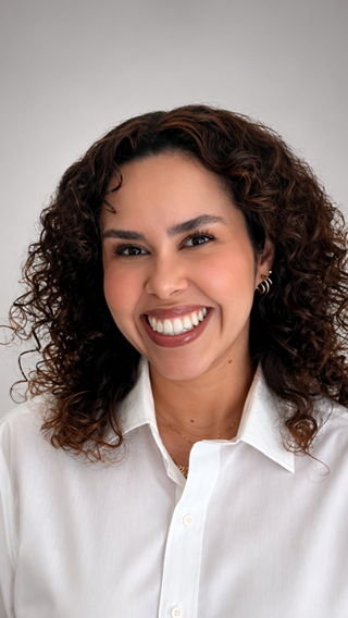 yasmin headshot